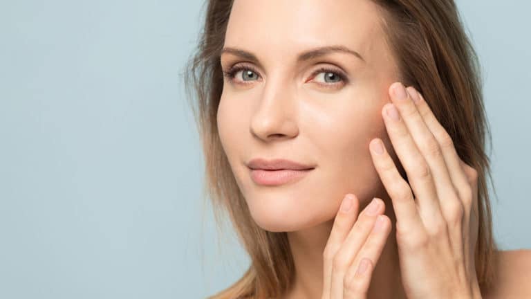 Venus Freeze - Older Woman Face